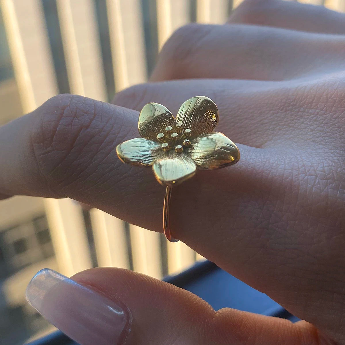 Youthway Trendy Stainless Steel Flower Open Ring Accessories for Women Casting Fashion Charm Finger Jewelry Gift