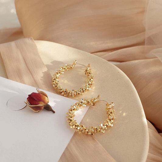 Boucles d'oreilles Bundy torsadées - L'Éclat minimaliste