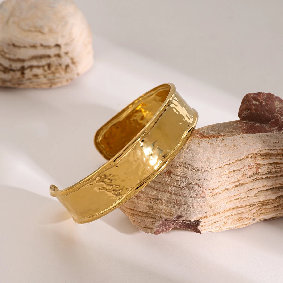 Bracelet "Onde dorée" - L'Éclat absolu !