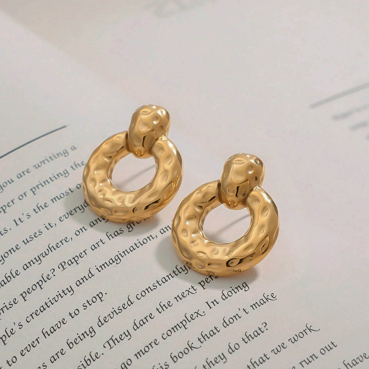 Youthway New Arrival Trendy Gold Plated Stainless Steel Hammer Pattern Geometric Circle Hollow Drop Earrings Women Jewelry Gift