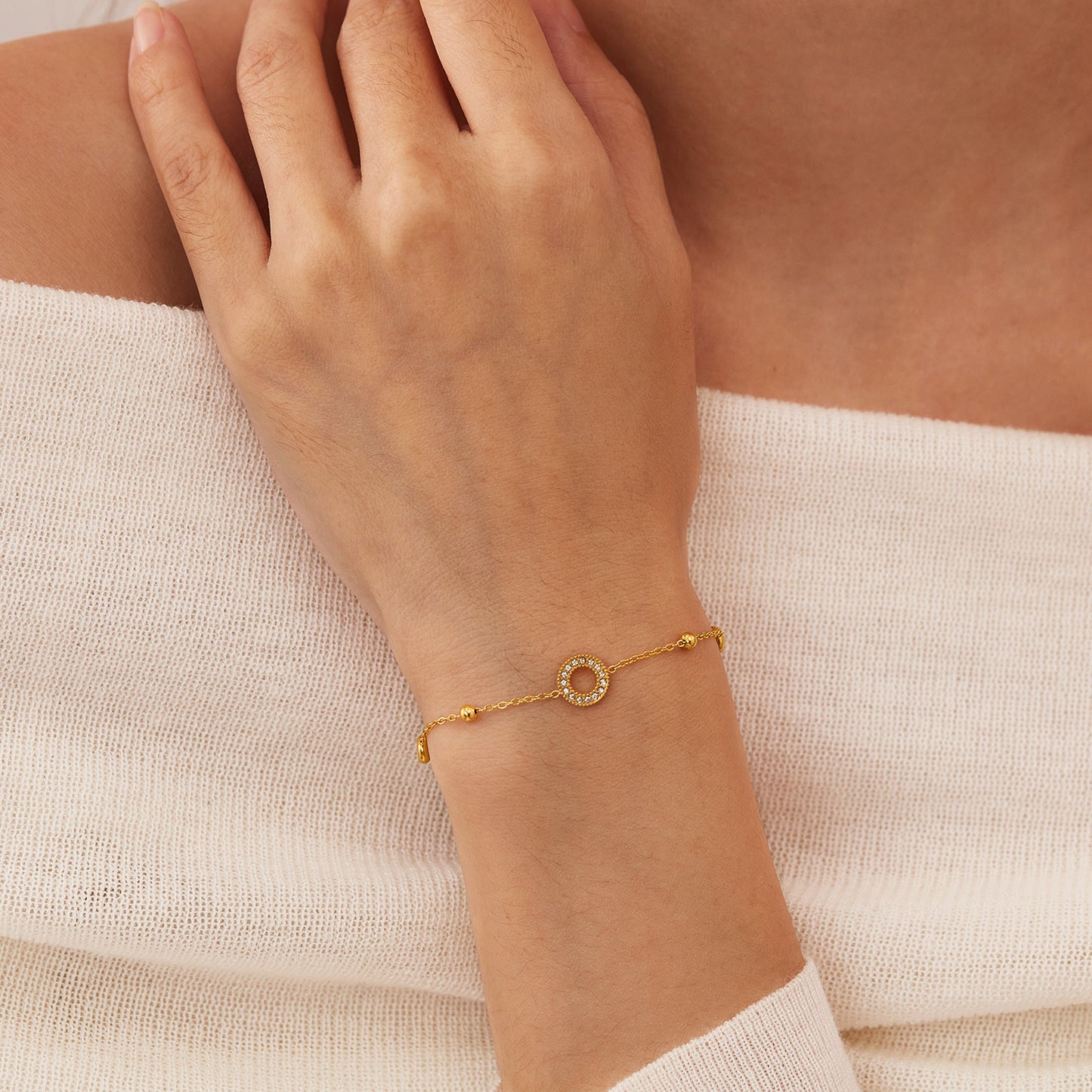 Bracelet Minimaliste cercle scintillant